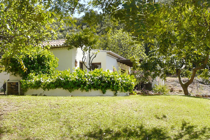 The cottage (Casita) is only a few metres away from main house